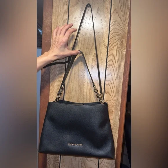 Michael Kors Purse - Picture 3 of 5